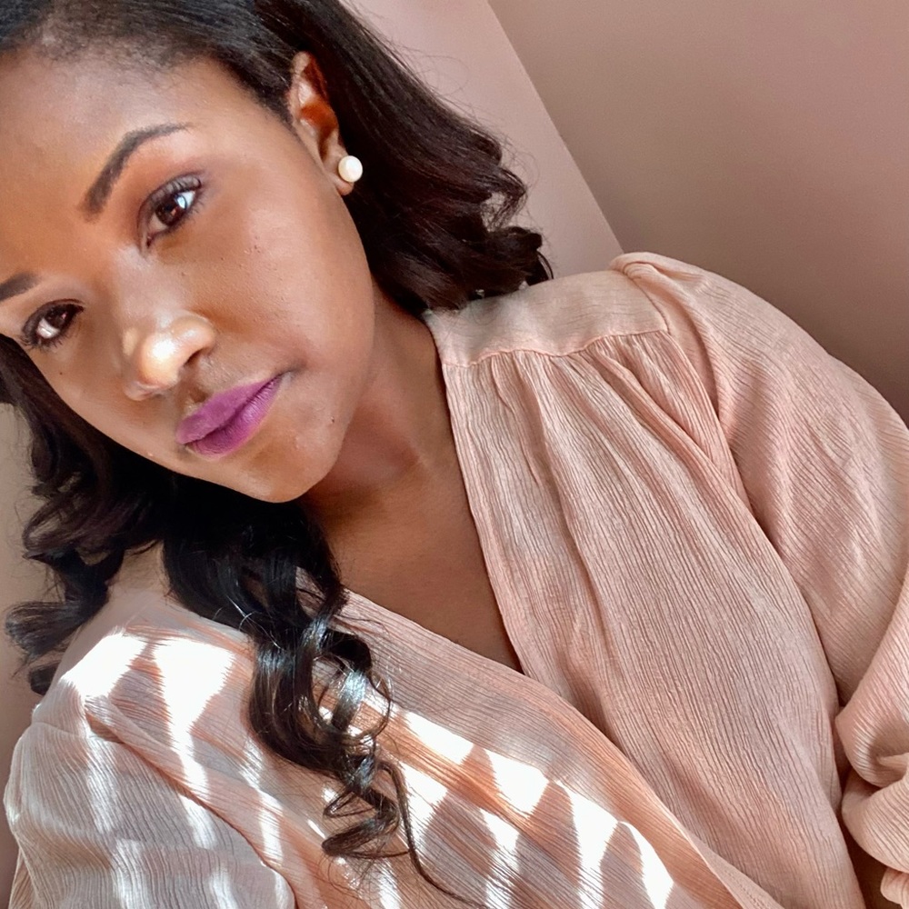 Meet your Posher, Kelli